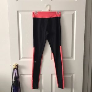 Heat gear compression athletic leggings